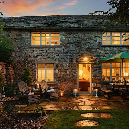 Bridge End * Stainforth (North Yorkshire)